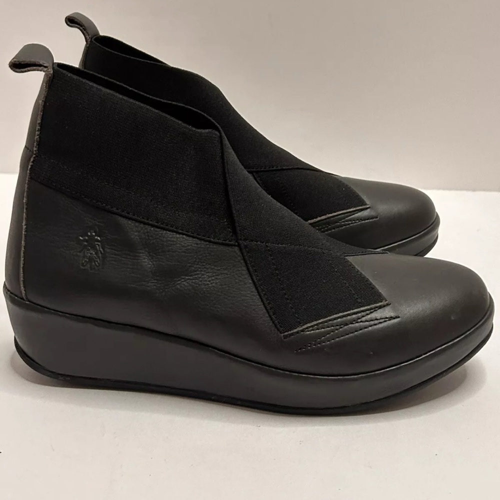 Fly London Women’s Blis Leather Stretch Platform Shoes Booties  38/ 7.5-8